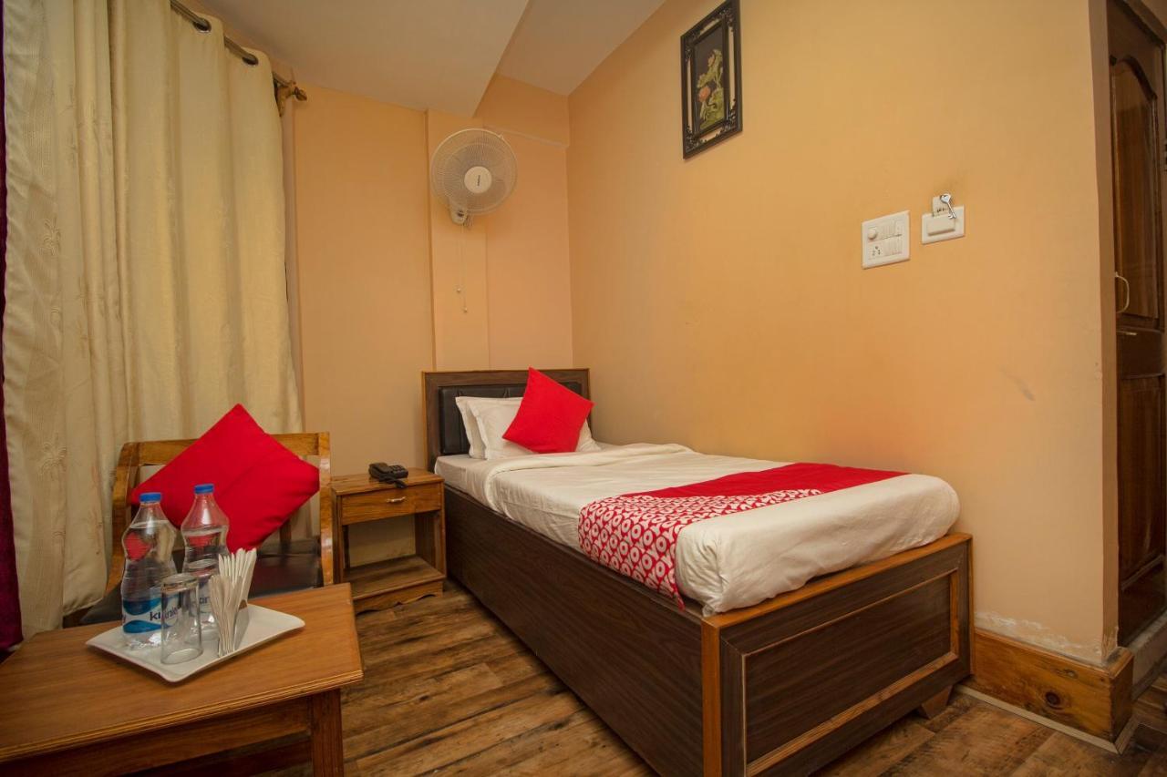 Hôtel Oyo 23409 Lama Dhim à Kalimpong Chambre photo
