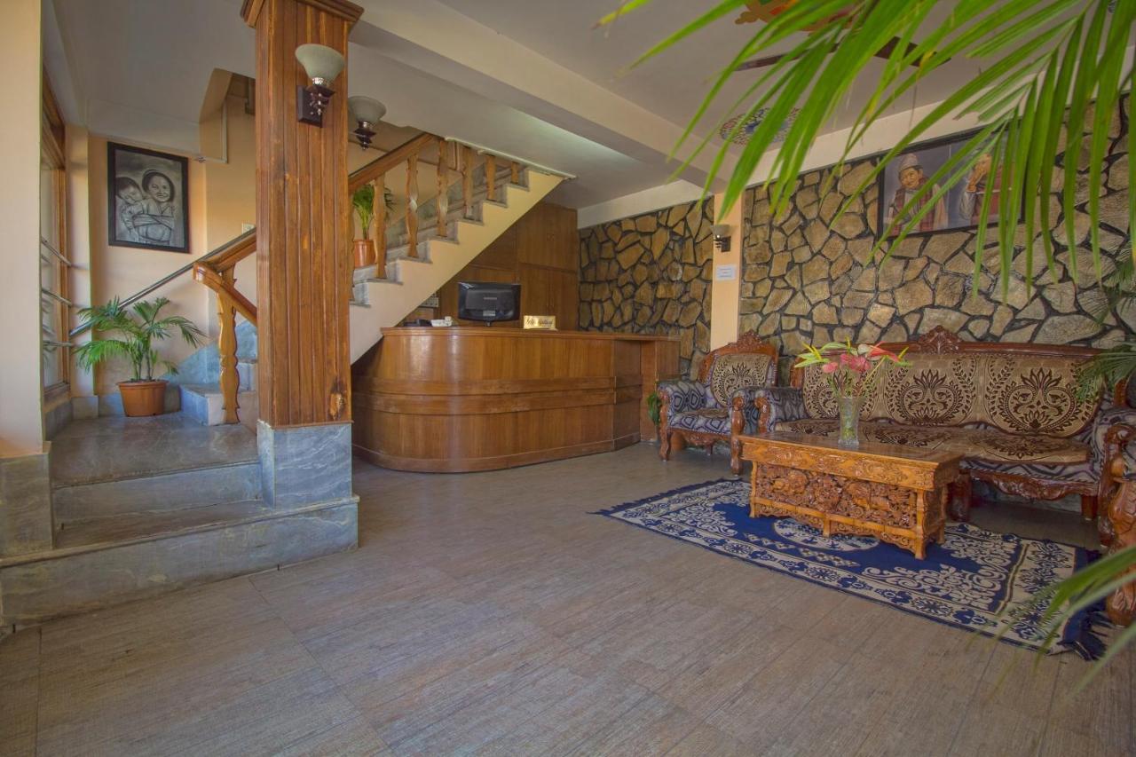 Hôtel Oyo 23409 Lama Dhim à Kalimpong Extérieur photo